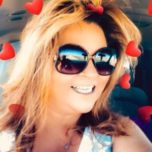 Meet your Posher, Tina